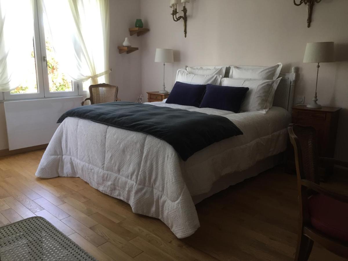 Chambres D'Hote Le Prelude Saint-Martin-des-Noyers Bagian luar foto